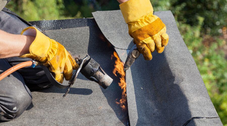Professional residential roofers in Kirksville, MO